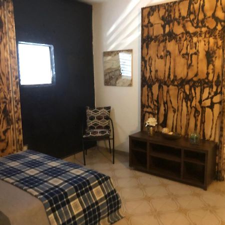 Jay'S Home By The Beach & Rainforest 루키요 외부 사진
